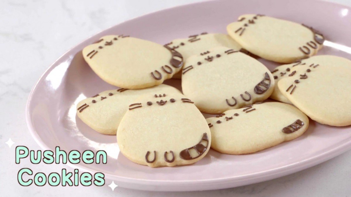 Pusheen Sugar Cookies