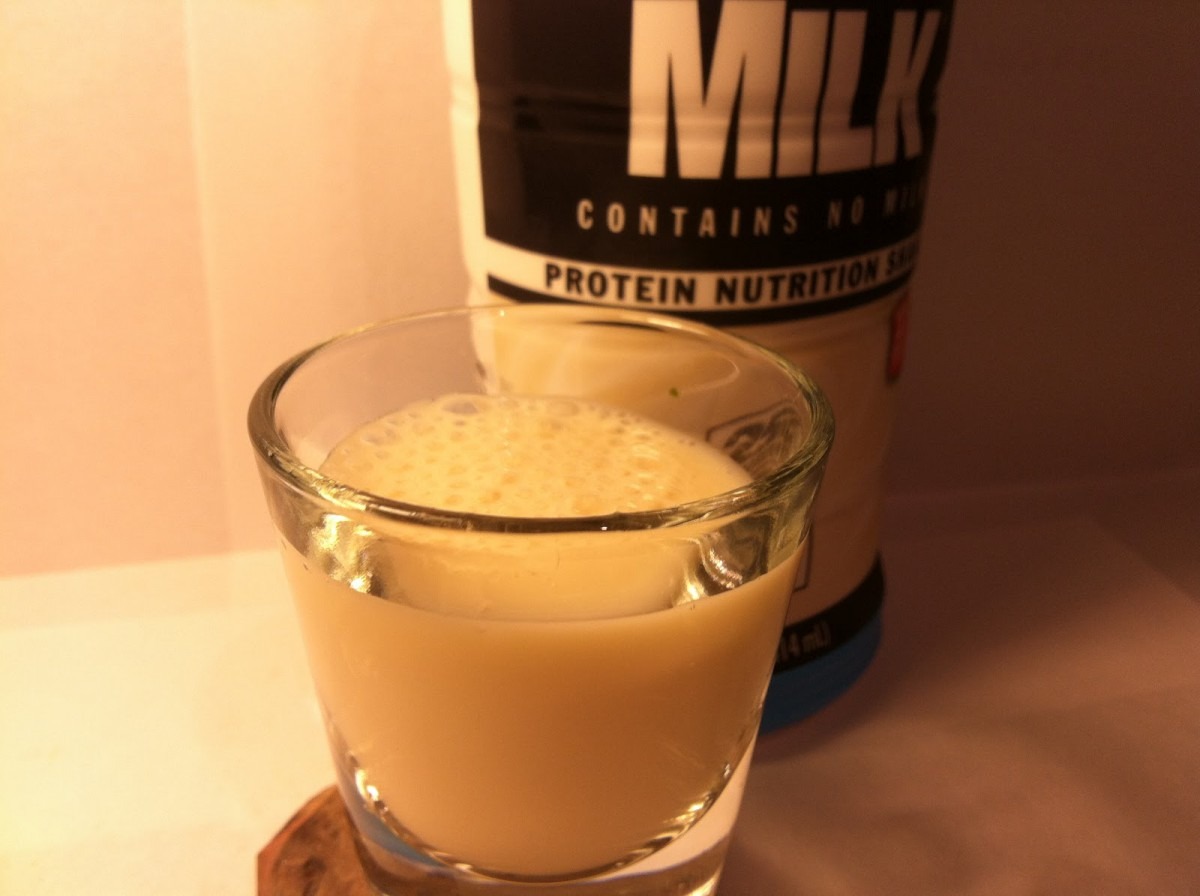 Crazy Food Dude  Review  Muscle Milk Vanilla Creme Protein Shake