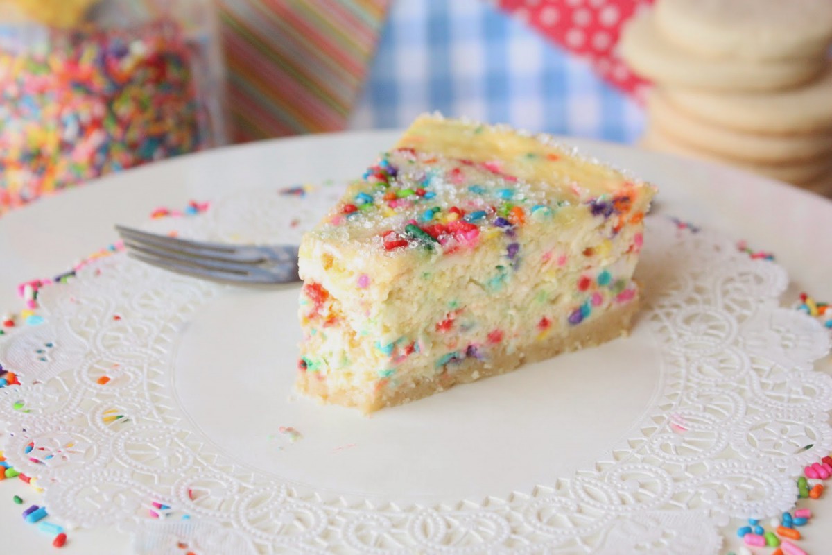 Munchkin Munchies  Sugar Cookie Cheesecake