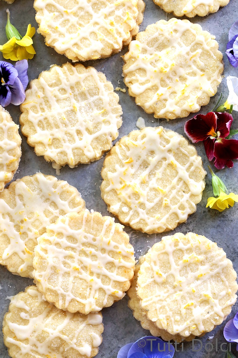 Lemon Lavender Shortbread Cookies
