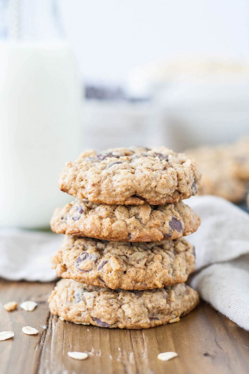 Oatmeal Chocolate Chip Cookies