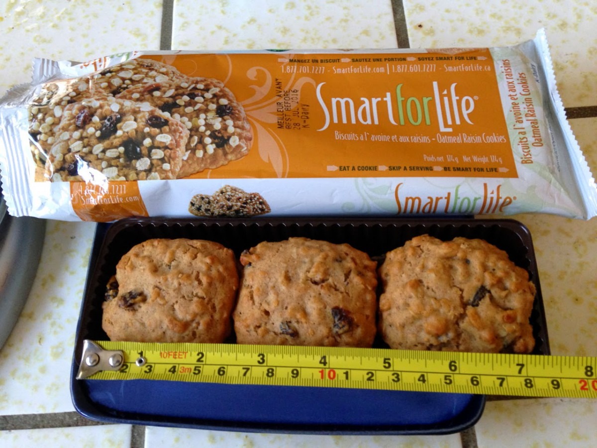 Shannon Is Losing It! ;)  Review  Smart For Life Oatmeal Raisin