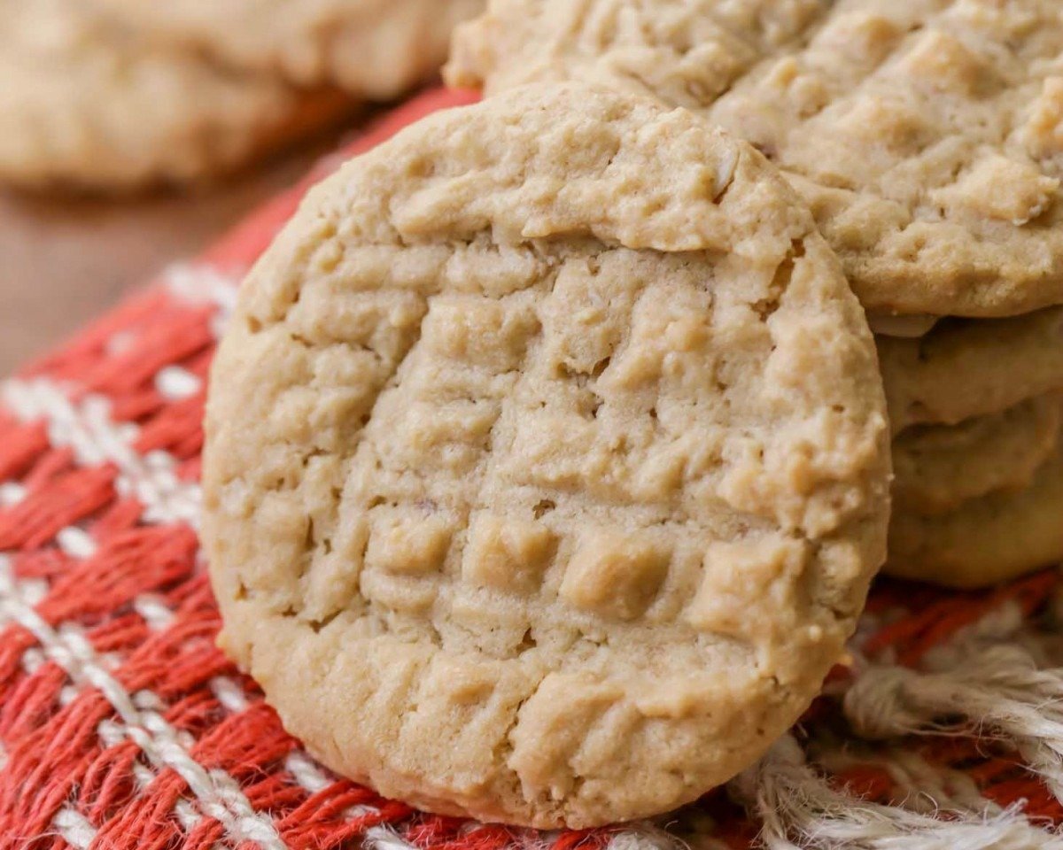Best Peanut Butter Oatmeal Cookies (+video)