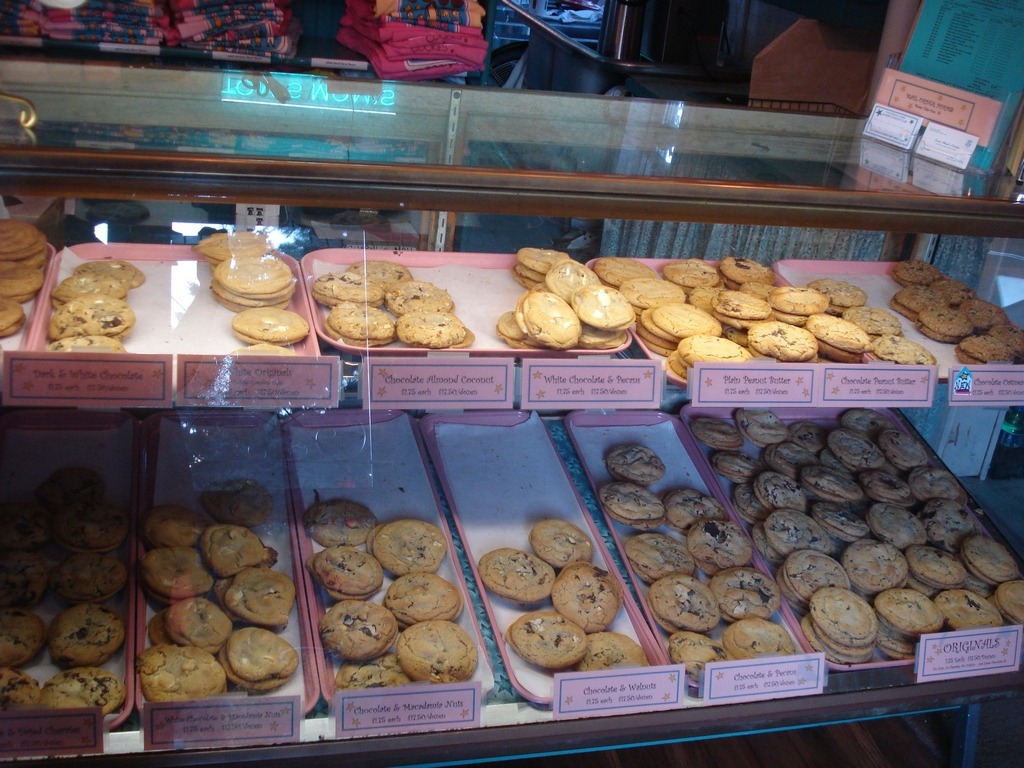 Assorted Dozen Tom's Mom's Cookies
