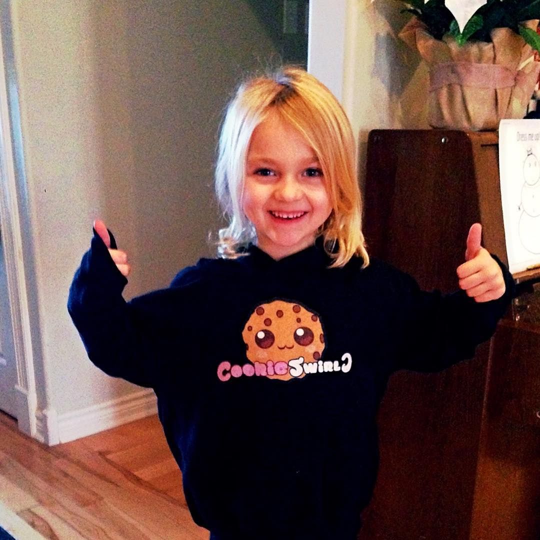 NoÃ«l Rockin' Her New Cookieswirl C Hoodie!!  Cookieswirlc