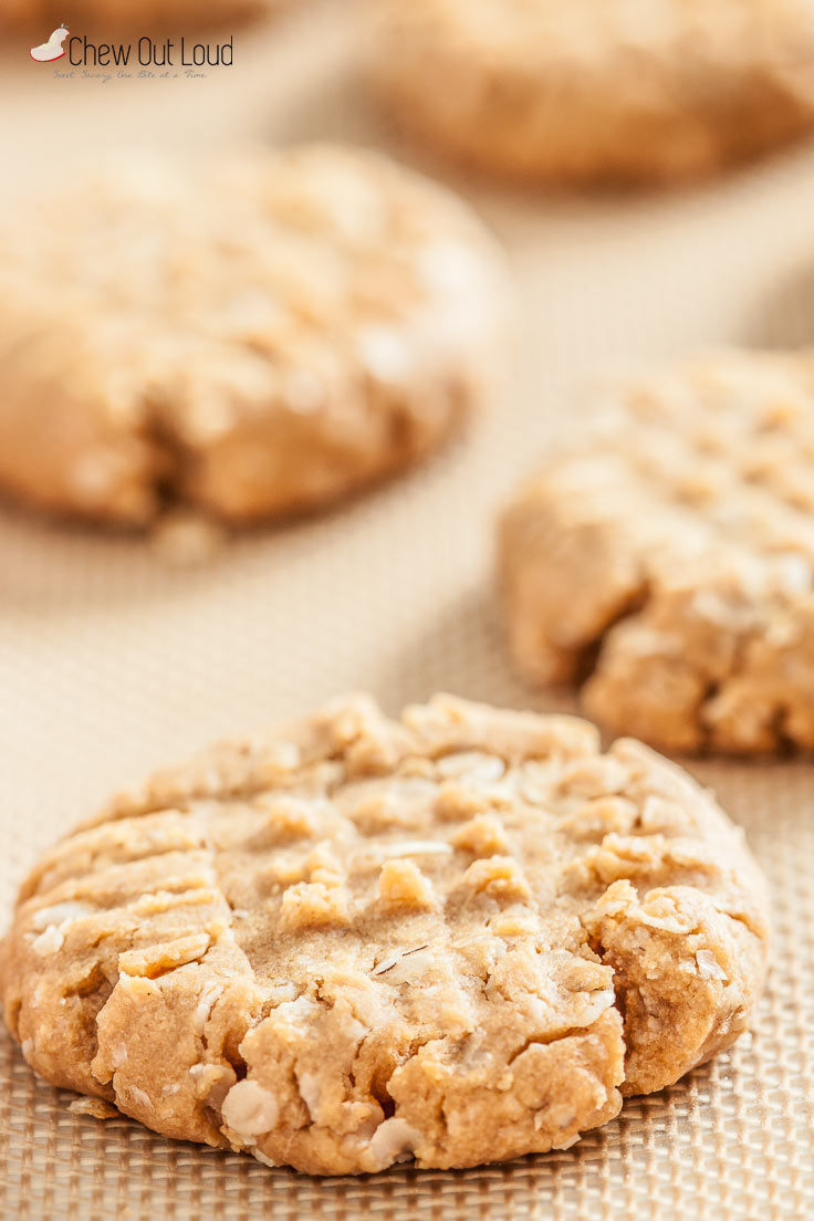 Peanut Butter Oatmeal Cookies (gluten