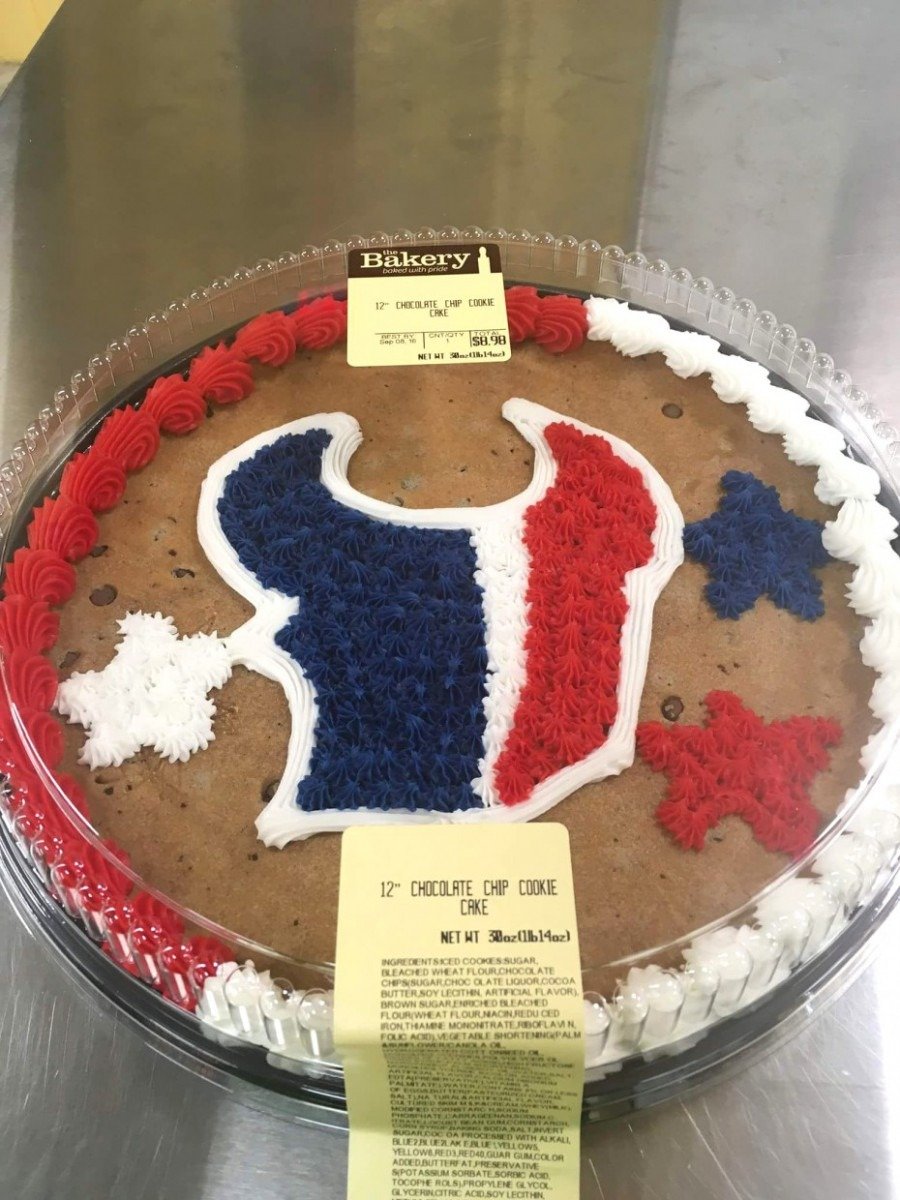 Heb Cookie Cake