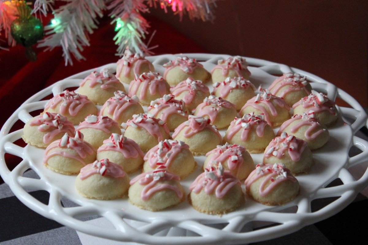 Punkie Pie's Place   Peppermint Meltaways Christmas Cookies